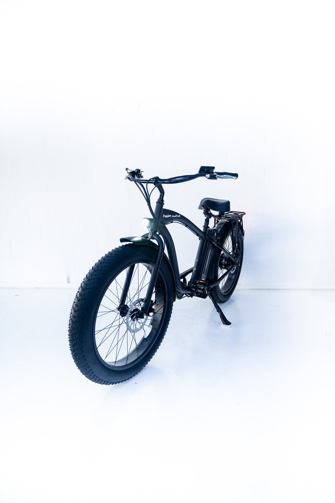 FM Bandit Cruiser E-Bike 750W - freedommachine
