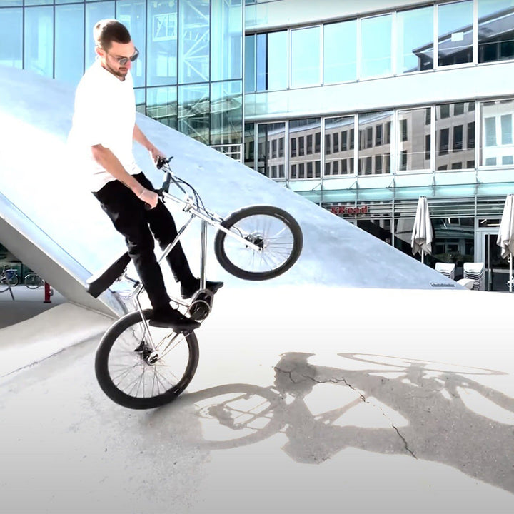EINS BIKE FREEDOM MACHINE BYRON BAY